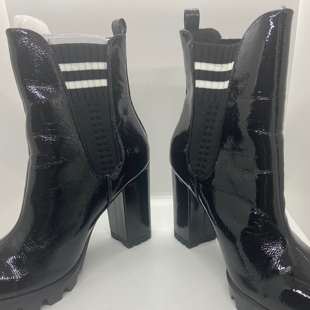 Fashion nova boots
